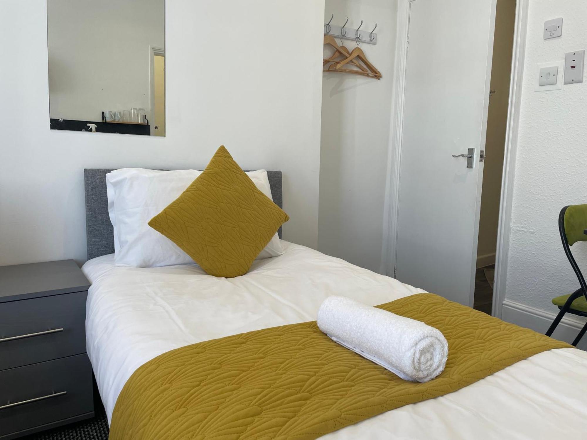 Station House Plymouth Hotel Ngoại thất bức ảnh